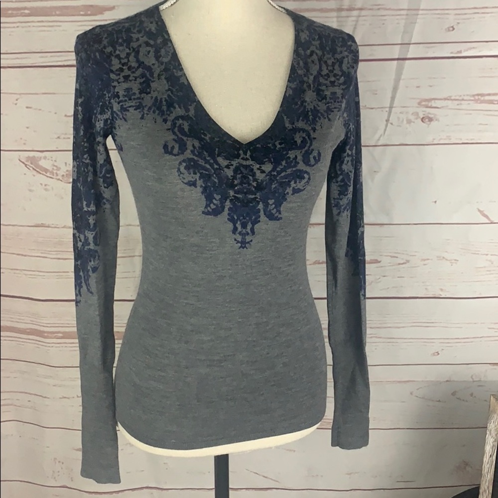Elie Tahari Cashmere Sweater